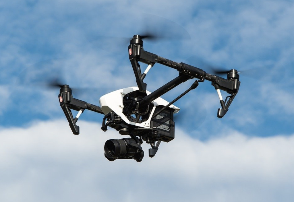 flying drone for photography and videography